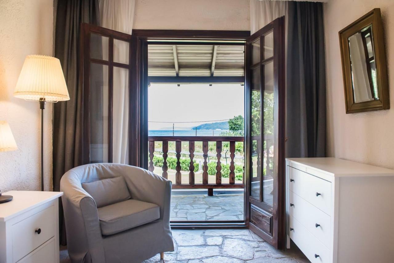 White Blossom Villa #Fourka Skála Foúrkas Exterior foto