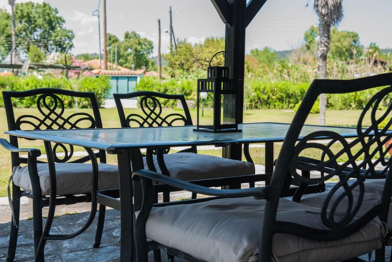 White Blossom Villa #Fourka Skála Foúrkas Exterior foto
